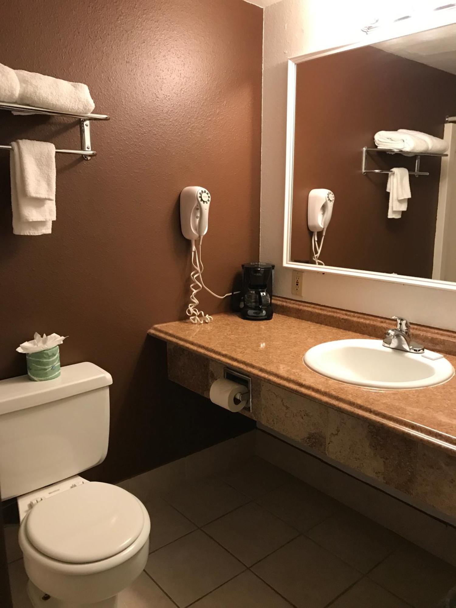 Fairbridge Inn & Suites - Lewiston Habitación foto